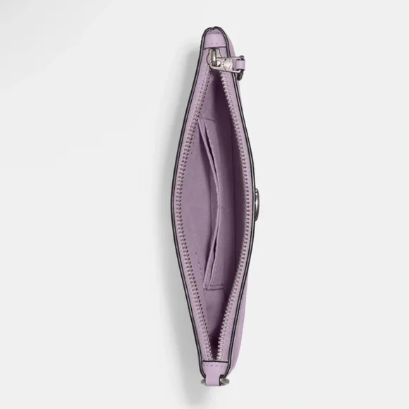 Coach purple pebbled wristlet - Picture 4 of 8